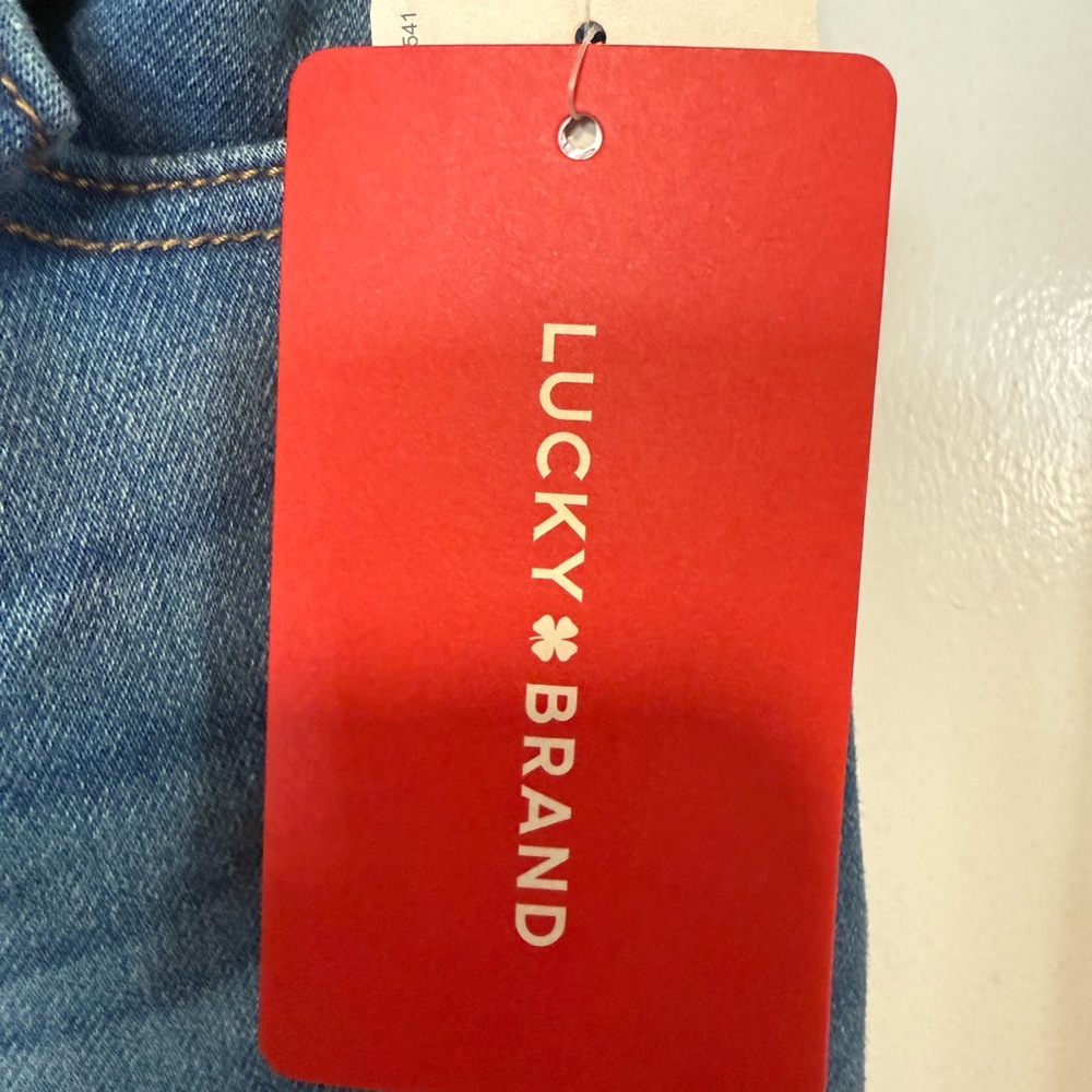 Lucky Brand Coldwater pull on jeans size 5 - Picture 5 of 7
